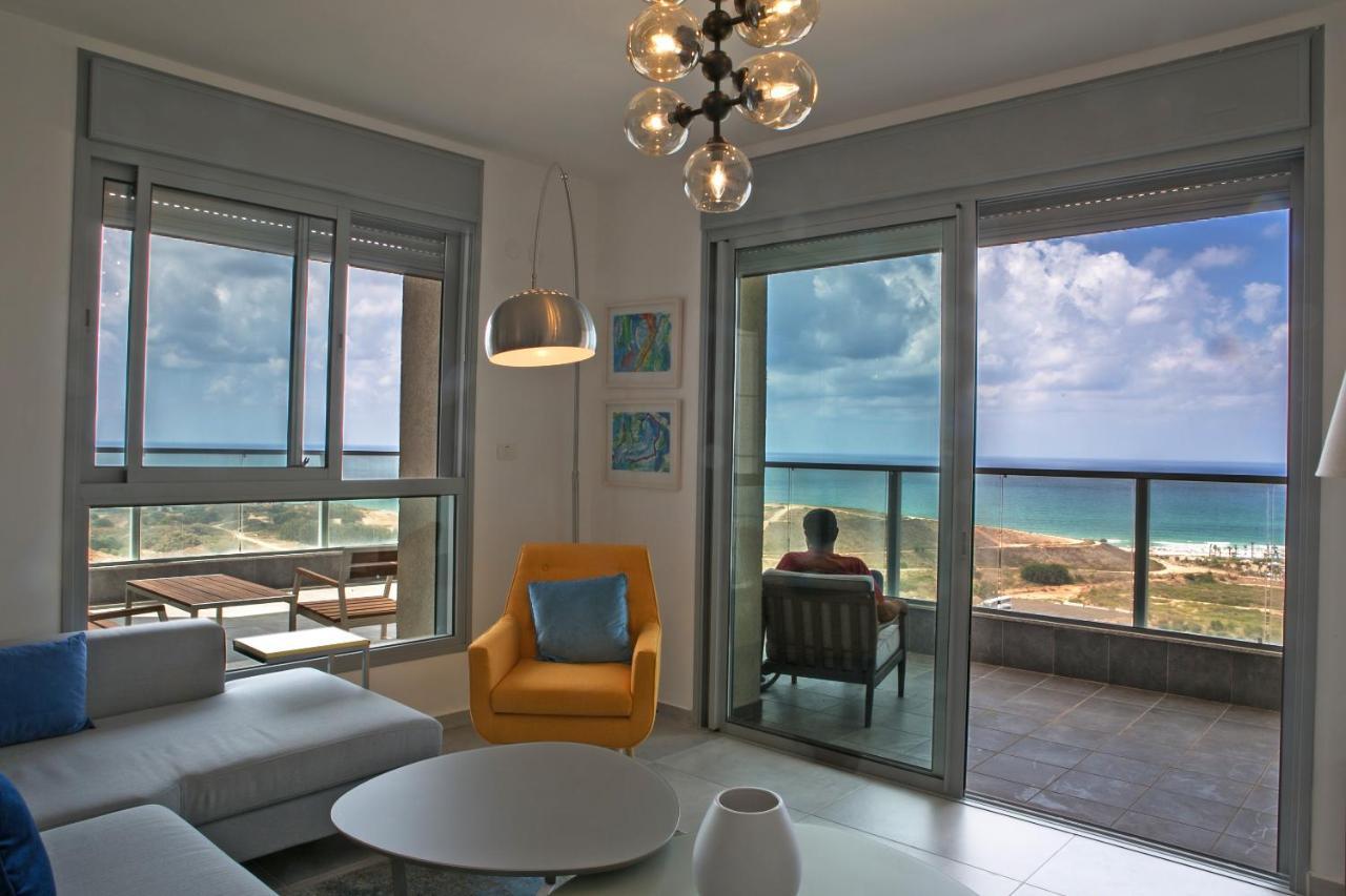 Amazing Sea View, Steps To Beach, Near Tel-Aviv Бат-Ям Экстерьер фото