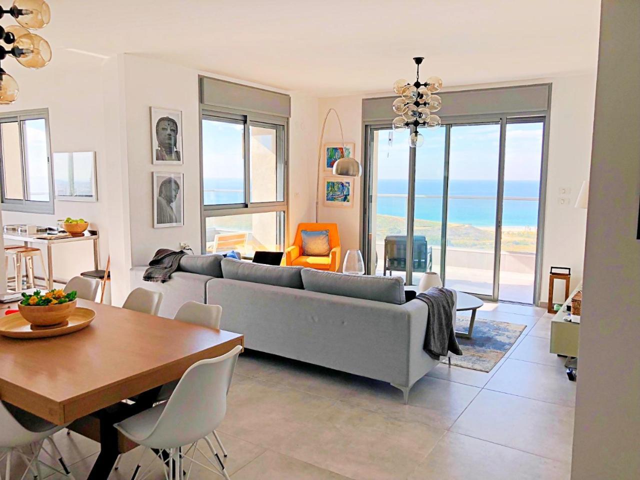 Amazing Sea View, Steps To Beach, Near Tel-Aviv Бат-Ям Экстерьер фото